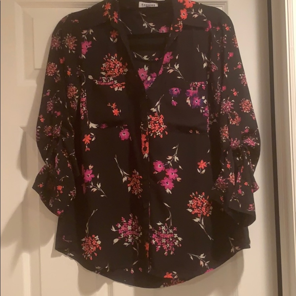 Express women’s button down blouse